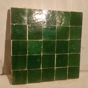 green moroccan traditional zallije in square meters "m2"